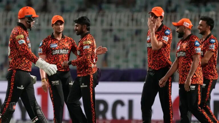 SRH Player Leaves IPL 2026 Ahead Of Playoffs – IPL 2026: सनराइजर्स हैदराबाद को लगा बड़ा झटका, स्टार खिलाड़ी ने प्लेऑफ से पहले छोड़ा टीम का साथ